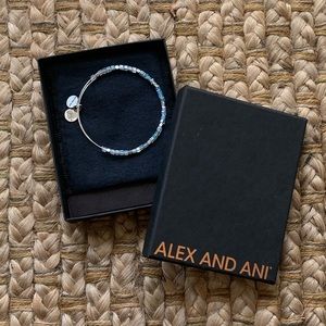 NWOT Alex and Ani beaded bracelet
